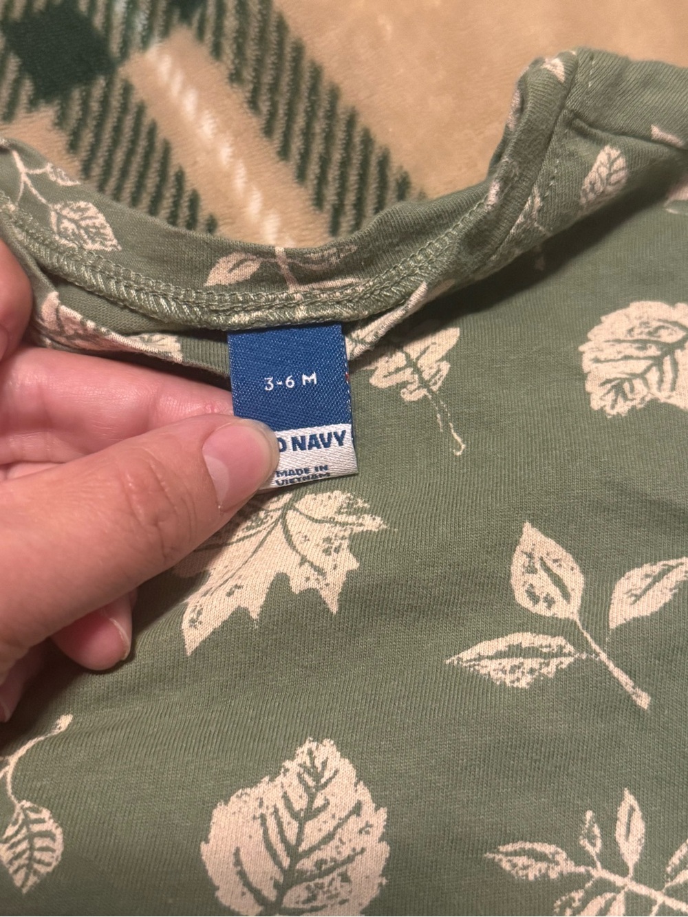 Old Navy Olive Green Floral Ruffle Top - Picture 2 of 2